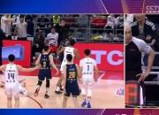 开云sport-篮球赛事中球队陷入困境寻求突破