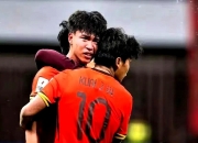 开云体育-国内球员在欧洲比赛中脱颖而出