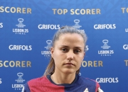 开云体育登录-阿尔巴尼亚队员在女足联赛中脱颖而出