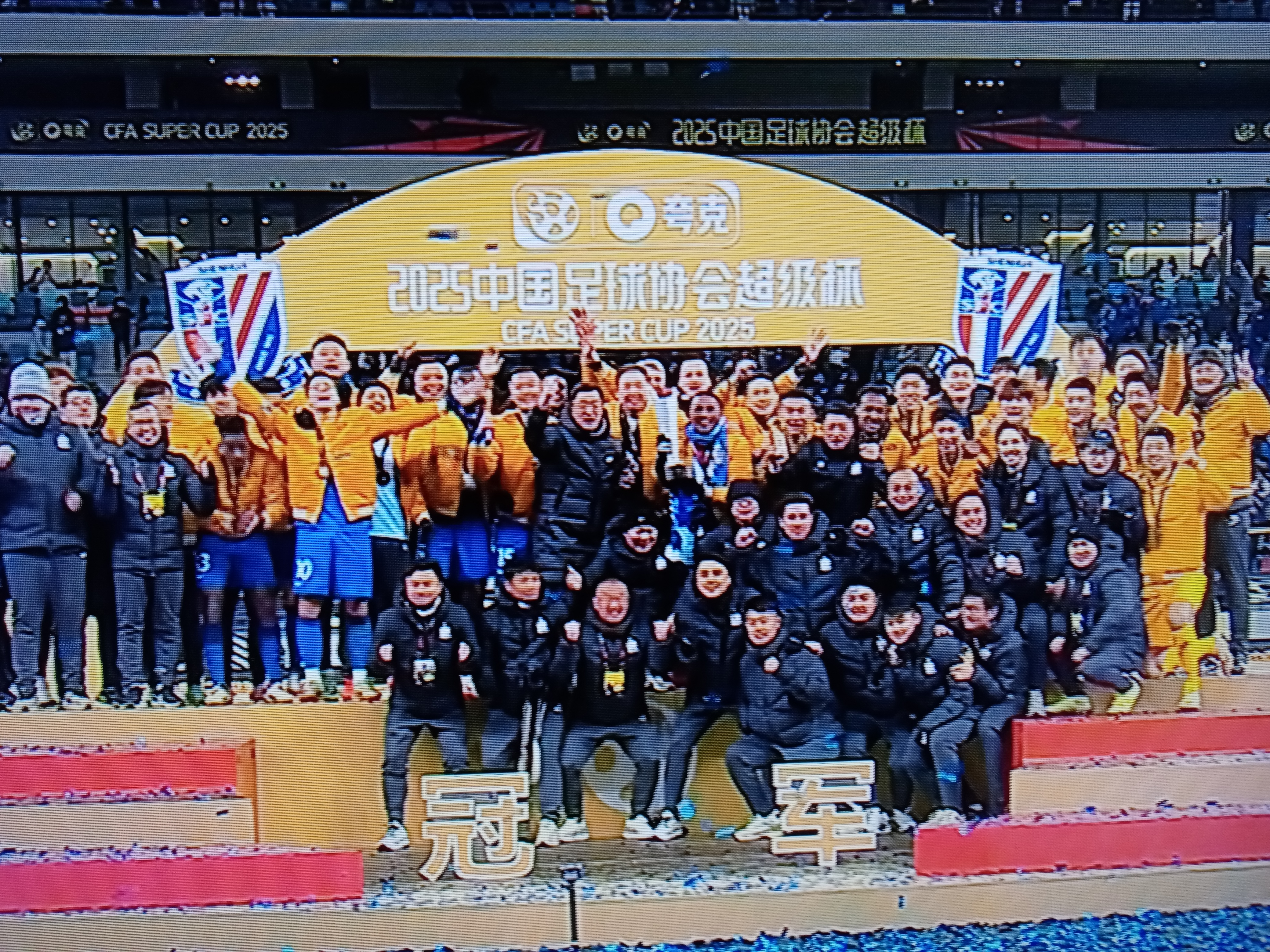 国际足坛强队集结，备战大洲杯赛的简单介绍