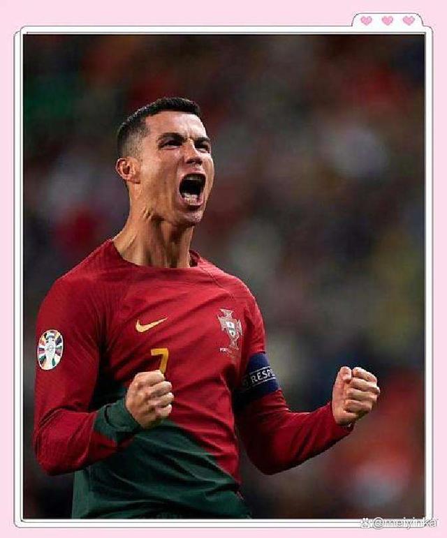 足球豪门争霸赛场,鏖战激情迸发的简单介绍 足球豪门争霸赛场,鏖战激情迸发的简单介绍