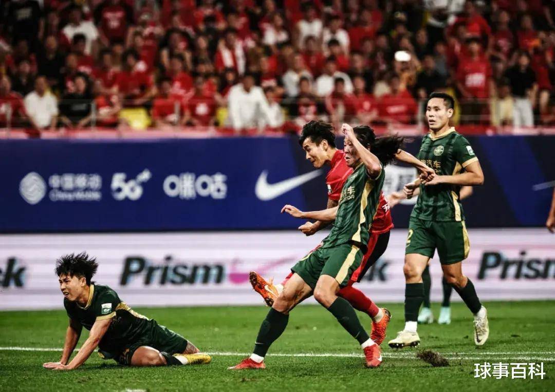 球员状态火热,连续攻入关键进球 球员状态火热,连续攻入关键进球