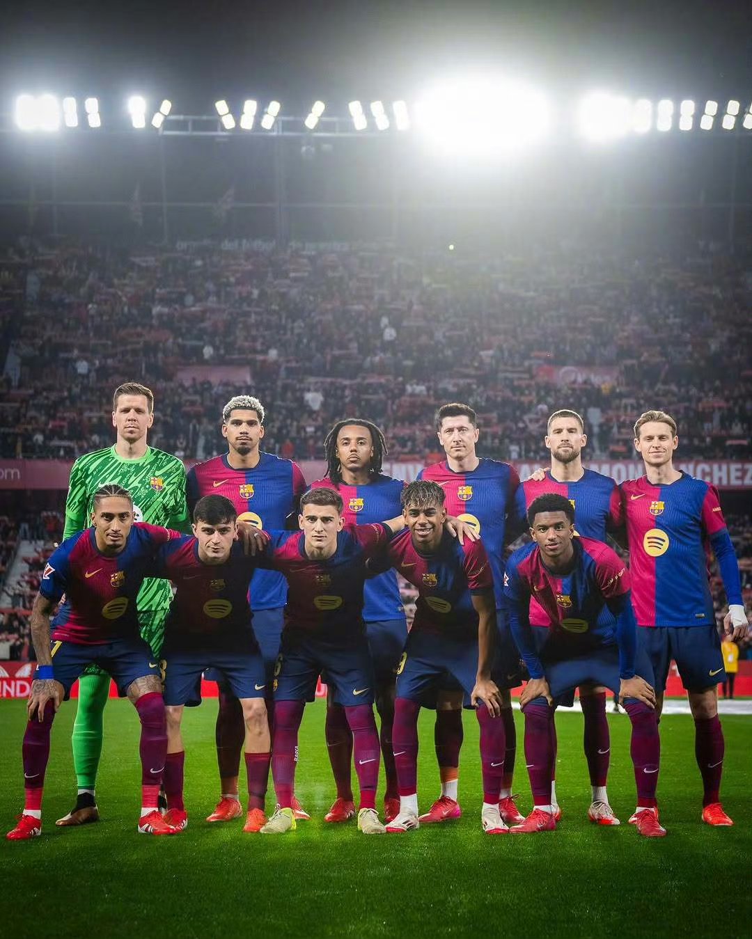 巴塞罗那对手阿拉维斯，胜负悬念的简单介绍