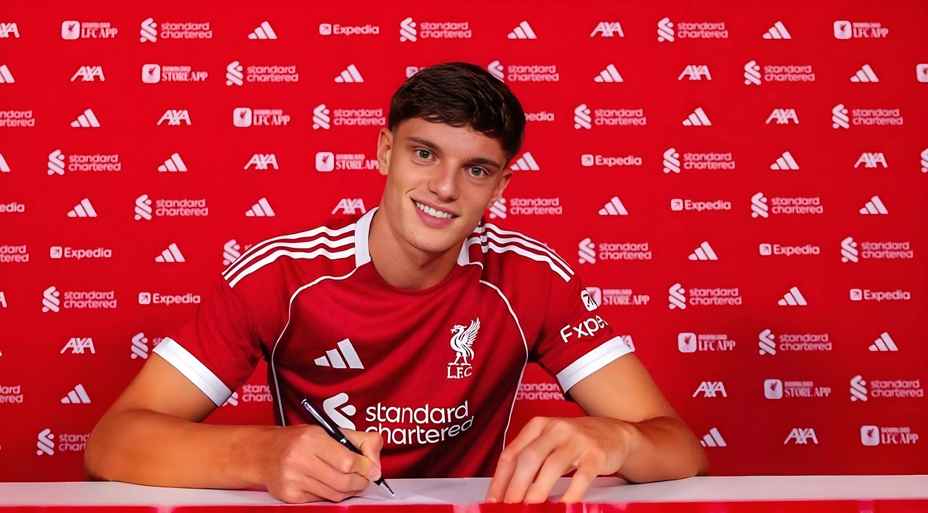 西班牙巨星表现神勇，助队晋级欧预赛的简单介绍