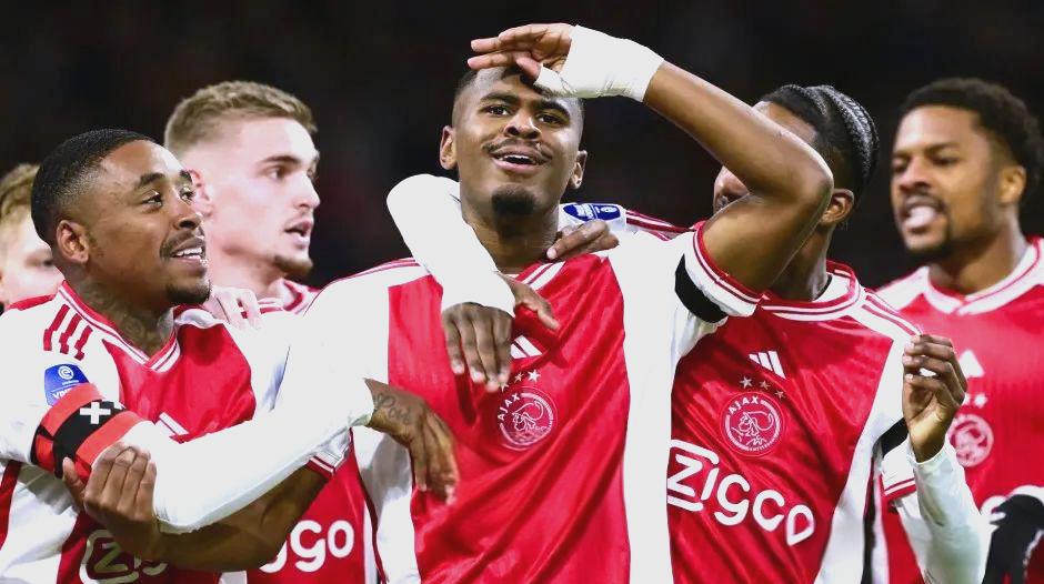 包含阿贾克斯究竟能否战胜皇家马德里?的词条 包含阿贾克斯究竟能否战胜皇家马德里?的词条