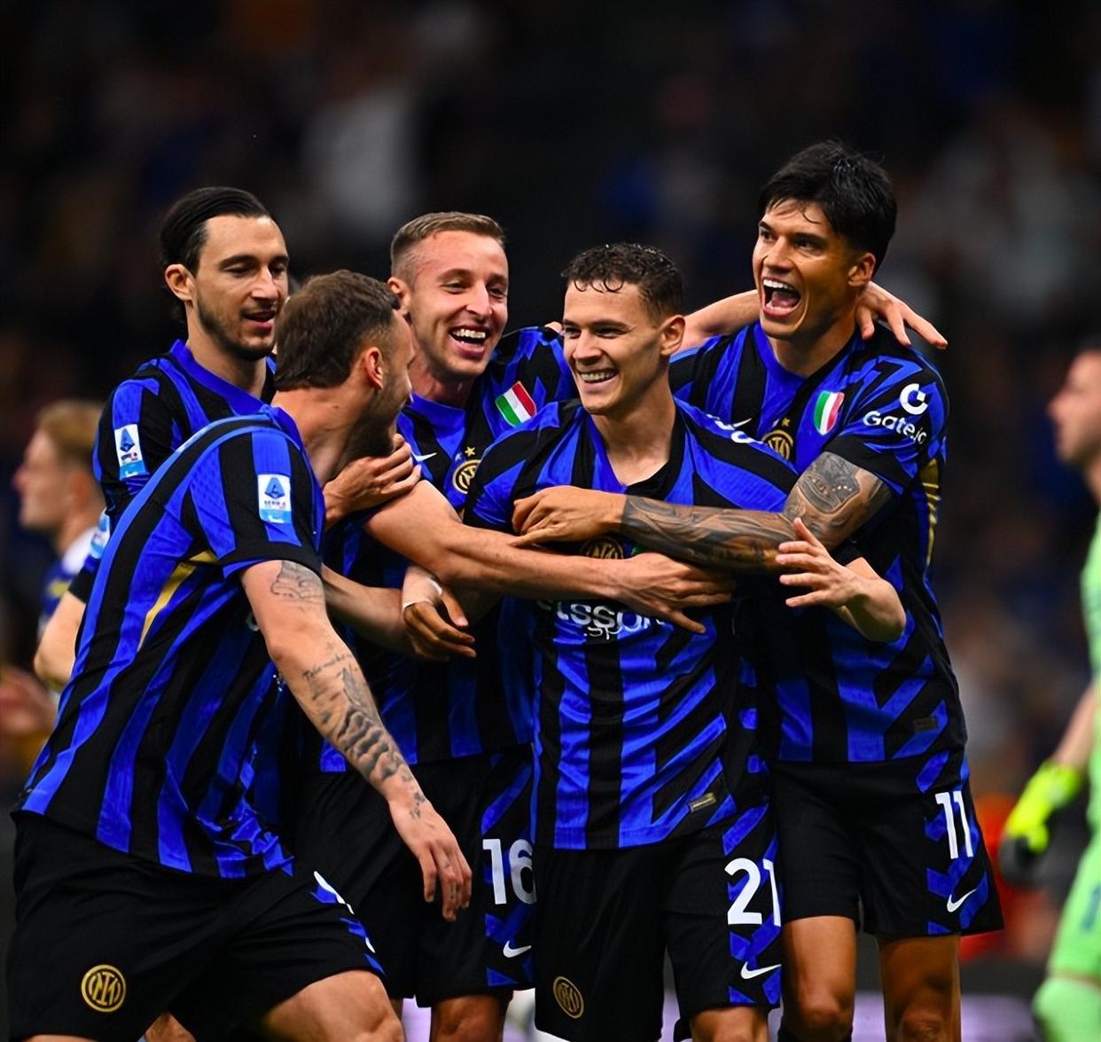 豪门对决！田径上演世纪大战