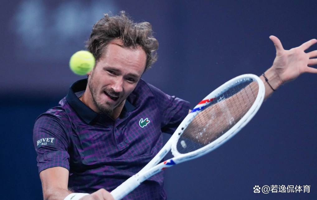 ATP总决赛完胜蒙特卡洛大师赛,梅德韦杰夫刷新纪录 ATP总决赛完胜蒙特卡洛大师赛,梅德韦杰夫刷新纪录