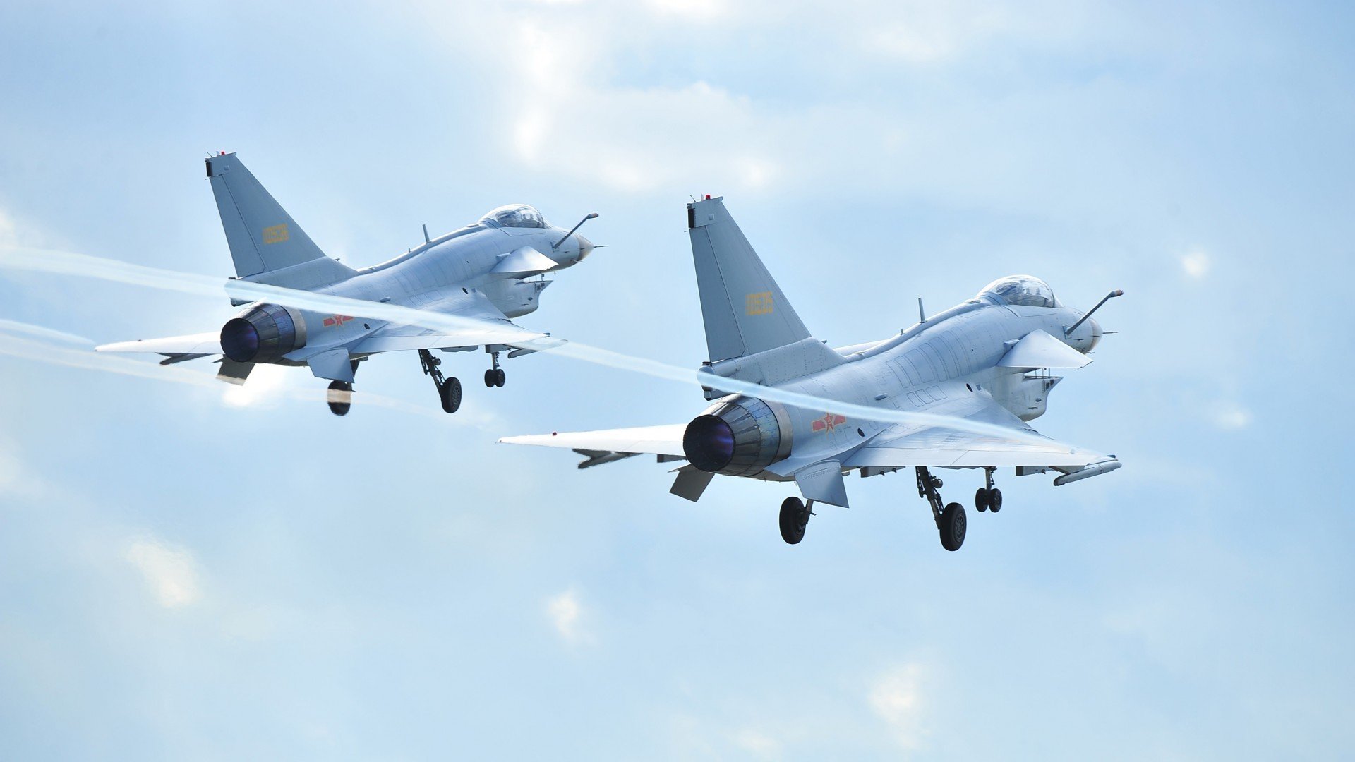 梅西与克莱·汤普森的暗合,当诺坎普的声浪遇见甲骨文的浪花